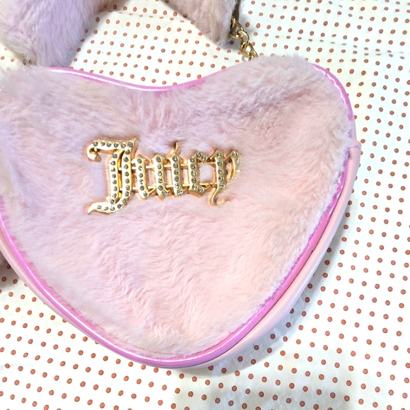 Juicy Couture Pink Heart-Shaped Faux Fur Mini Bag - Picture 7 of 8
